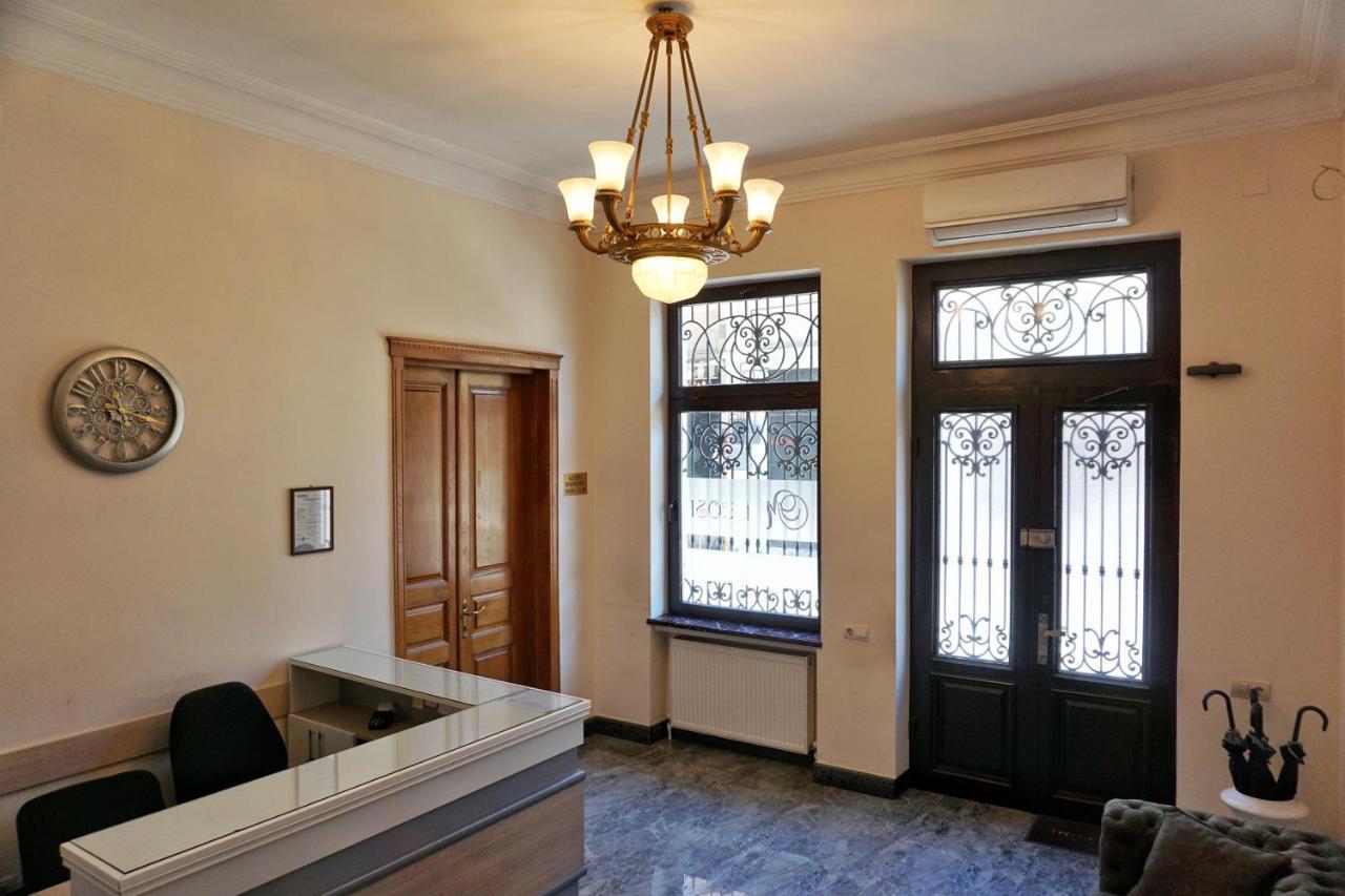 Hotel Mireosi Μπατούμι Εξωτερικό φωτογραφία