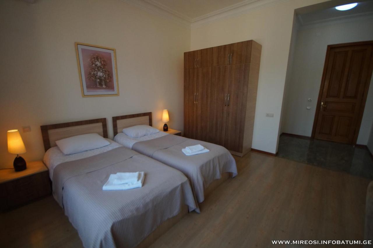 Hotel Mireosi Μπατούμι Εξωτερικό φωτογραφία